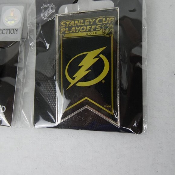 4 TAMPA BAY LIGHTNING & Hockey Lapel Pins NHL Tie Tack 2016 2018 - Picture 9 of 11